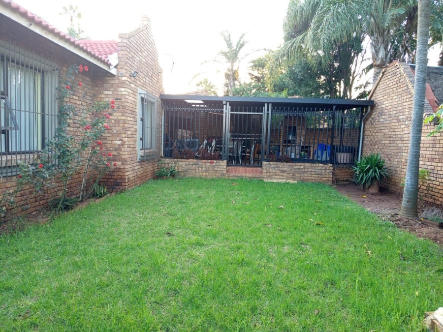 3 Bedroom Property for Sale in Karenpark Gauteng