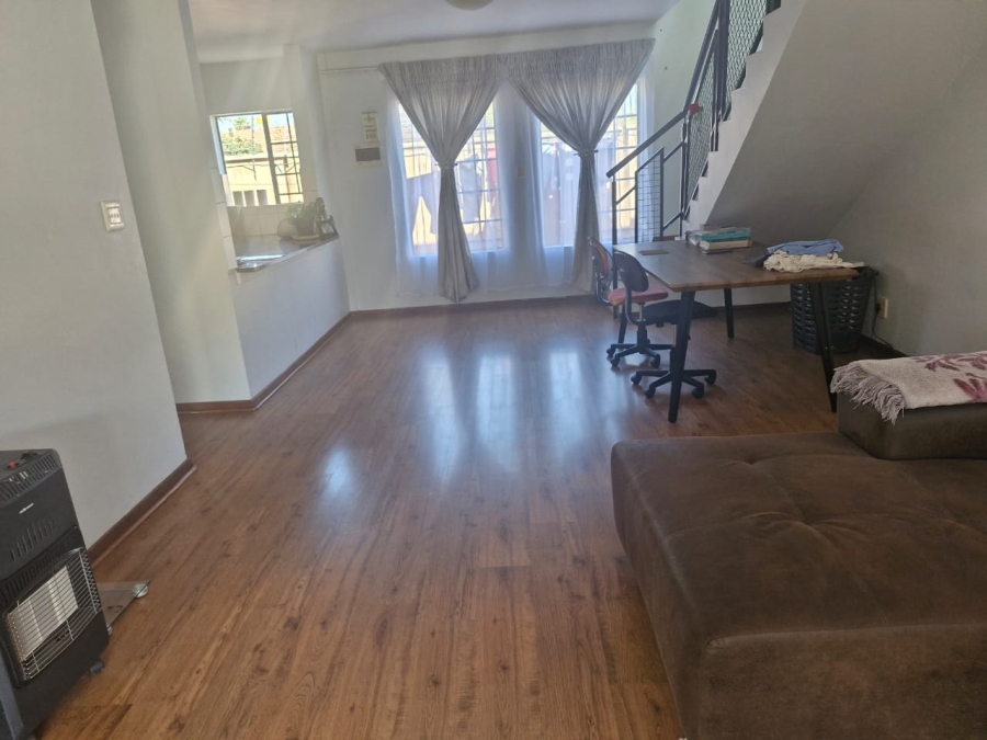 4 Bedroom Property for Sale in Theresa Park Gauteng