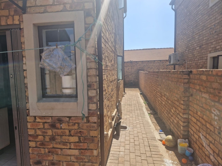 4 Bedroom Property for Sale in Theresa Park Gauteng