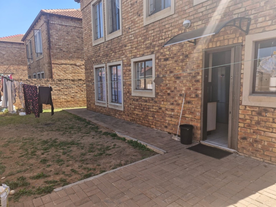 4 Bedroom Property for Sale in Theresa Park Gauteng