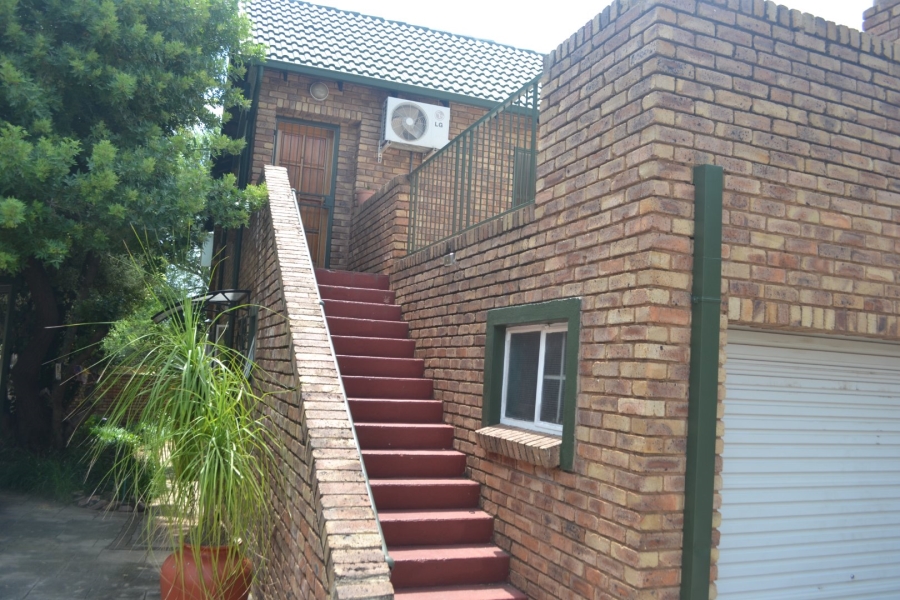 3 Bedroom Property for Sale in Florauna Gauteng