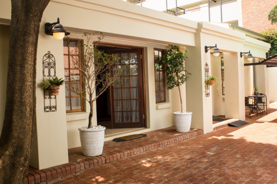 9 Bedroom Property for Sale in Monument Park Gauteng