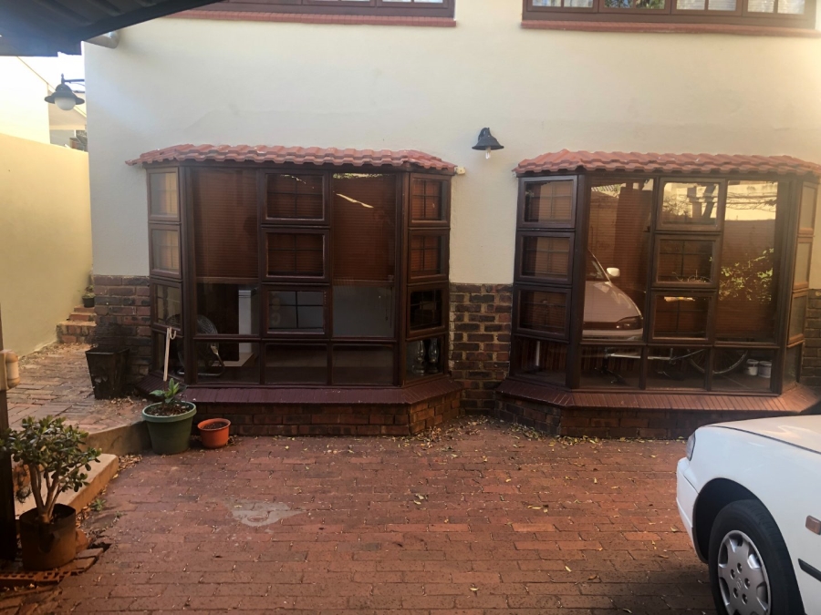 9 Bedroom Property for Sale in Monument Park Gauteng