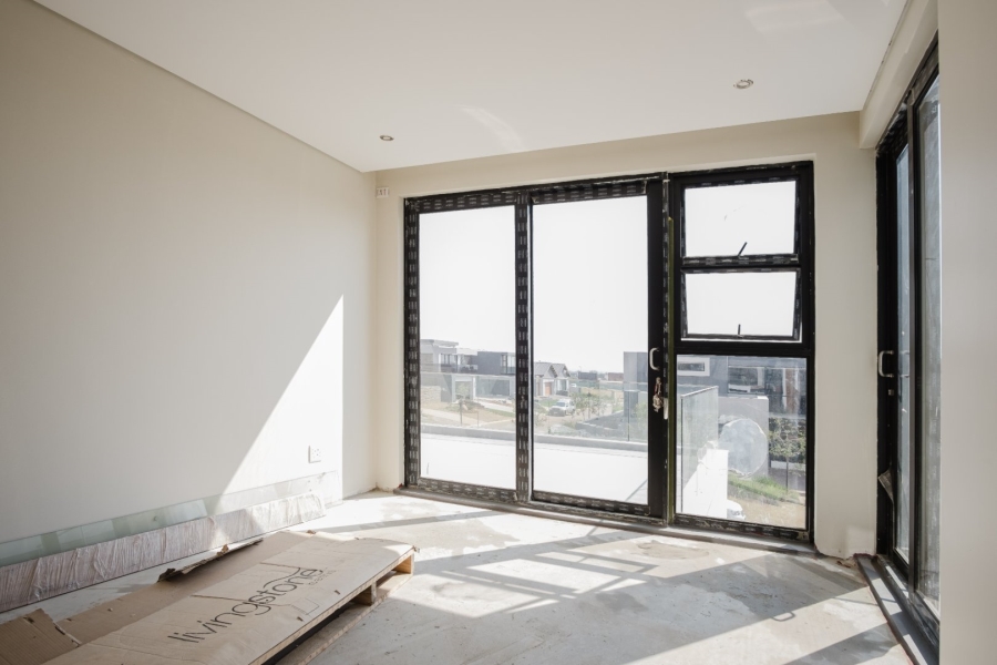 5 Bedroom Property for Sale in Serengeti Lifestyle Estate Gauteng