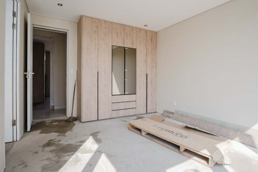 5 Bedroom Property for Sale in Serengeti Lifestyle Estate Gauteng