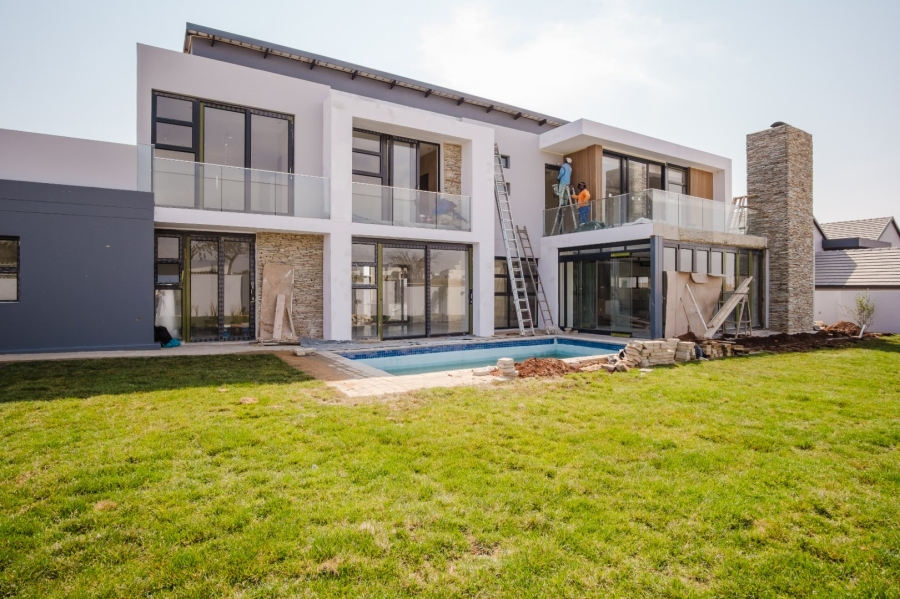 5 Bedroom Property for Sale in Serengeti Lifestyle Estate Gauteng
