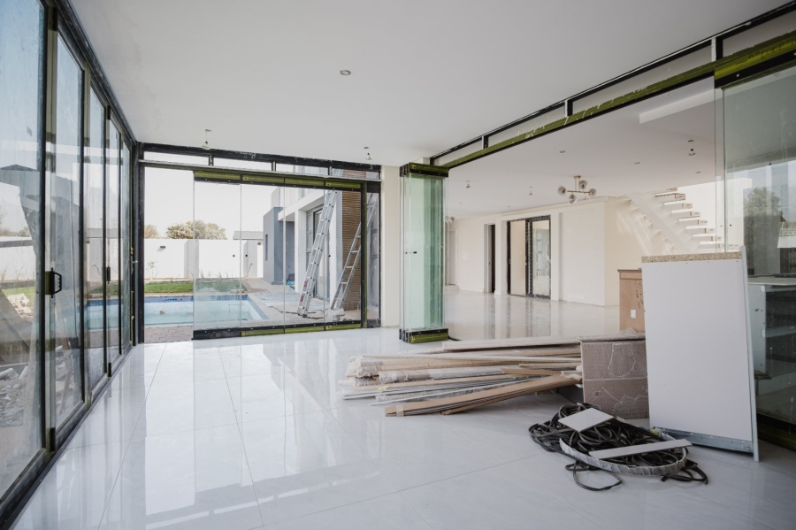 5 Bedroom Property for Sale in Serengeti Lifestyle Estate Gauteng