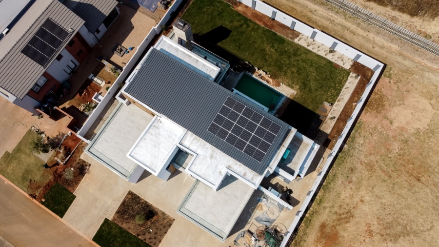 5 Bedroom Property for Sale in Serengeti Lifestyle Estate Gauteng