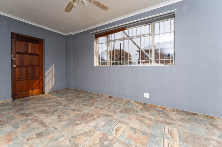 1 Bedroom Property for Sale in Homelake Gauteng