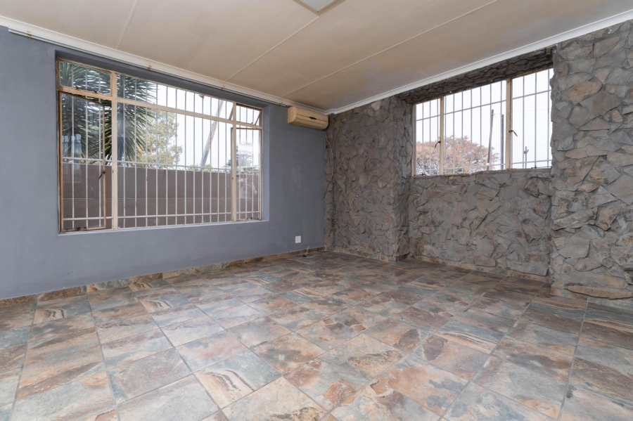 1 Bedroom Property for Sale in Homelake Gauteng