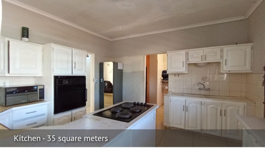7 Bedroom Property for Sale in Elsburg Gauteng