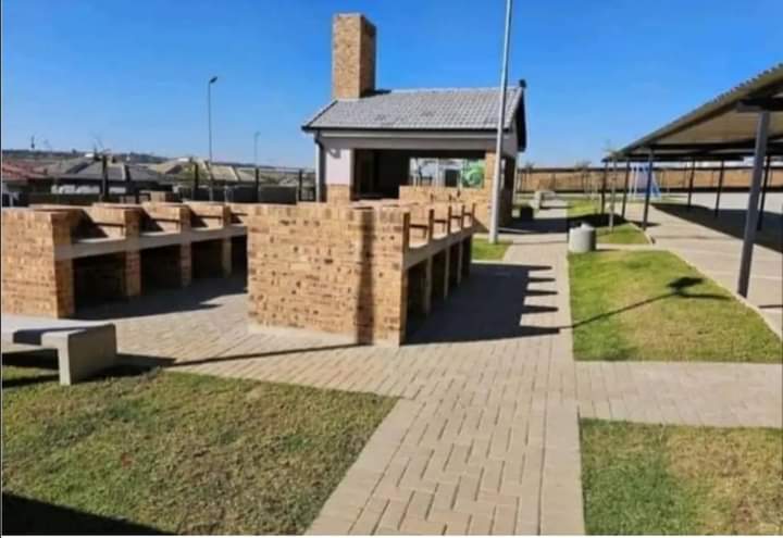 2 Bedroom Property for Sale in Riverside View Gauteng