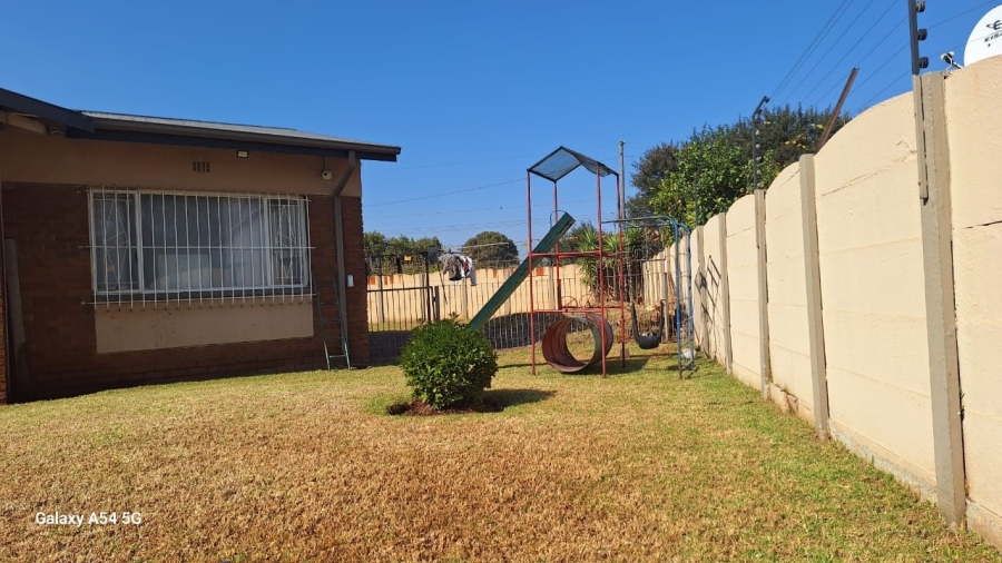 3 Bedroom Property for Sale in Dal Fouche Gauteng