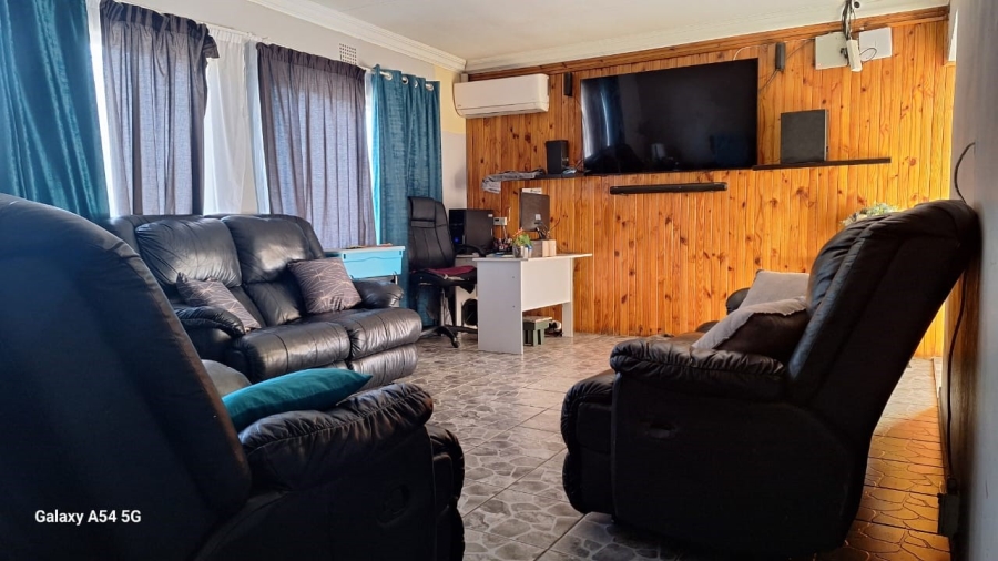 3 Bedroom Property for Sale in Dal Fouche Gauteng