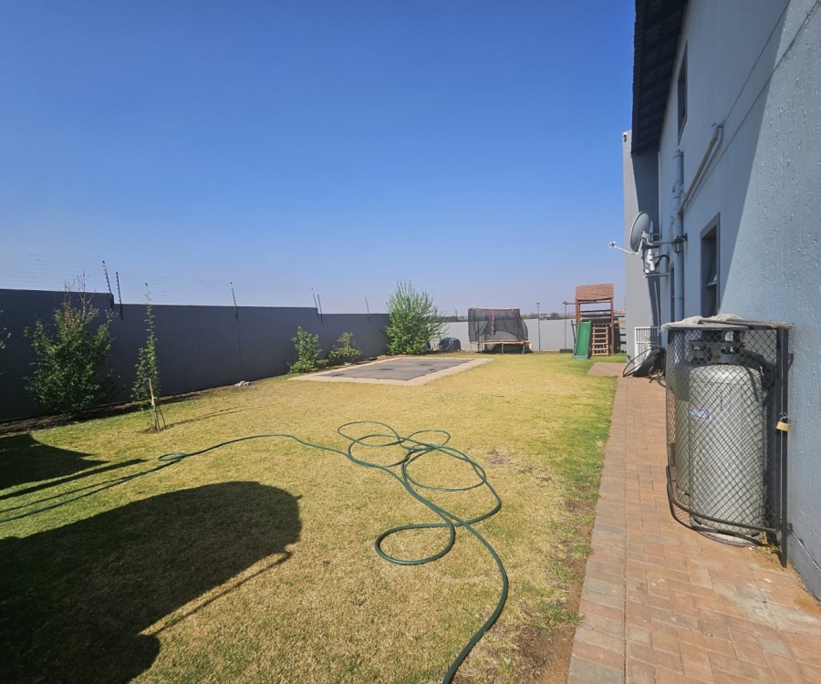 4 Bedroom Property for Sale in Halfway House Gauteng