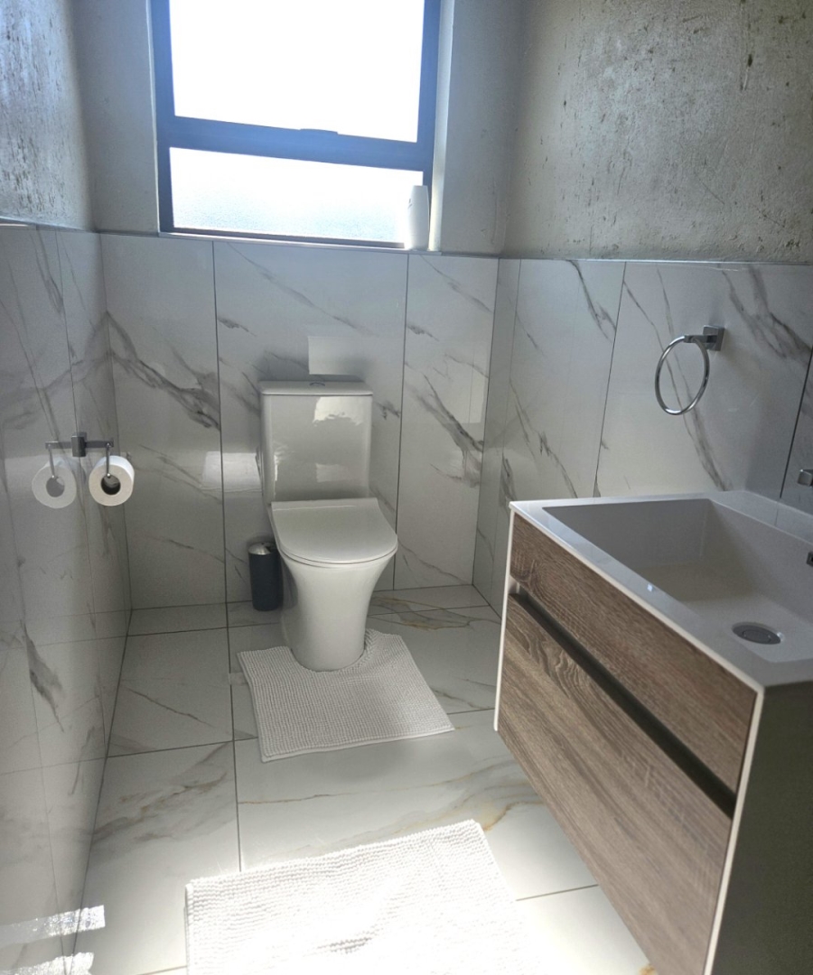 4 Bedroom Property for Sale in Halfway House Gauteng