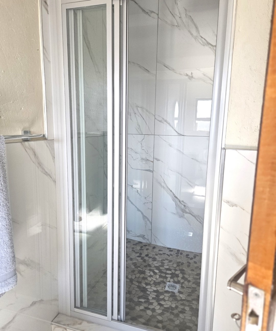 4 Bedroom Property for Sale in Halfway House Gauteng
