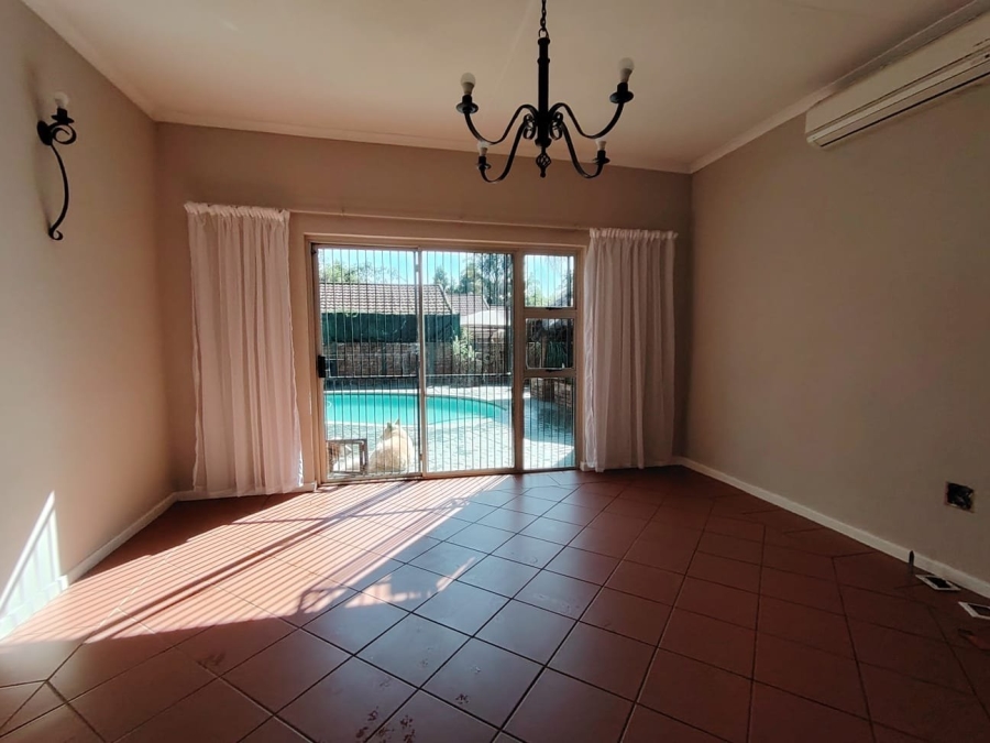 3 Bedroom Property for Sale in Theresa Park Gauteng