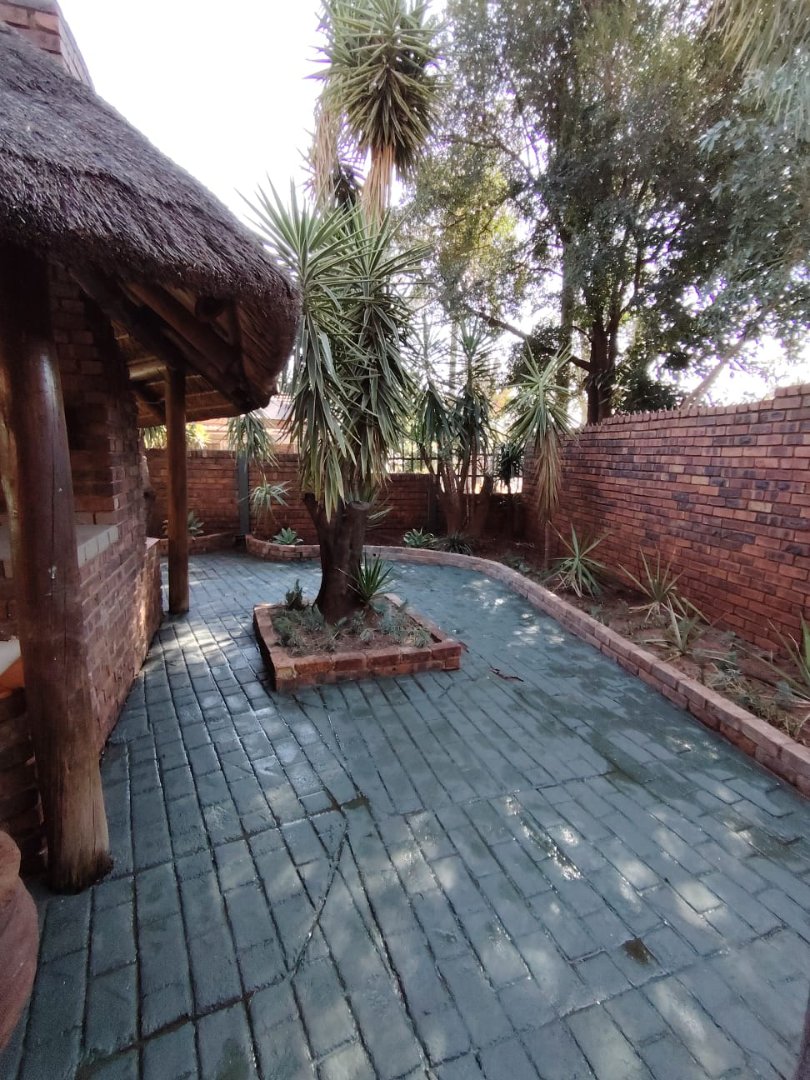 3 Bedroom Property for Sale in Theresa Park Gauteng