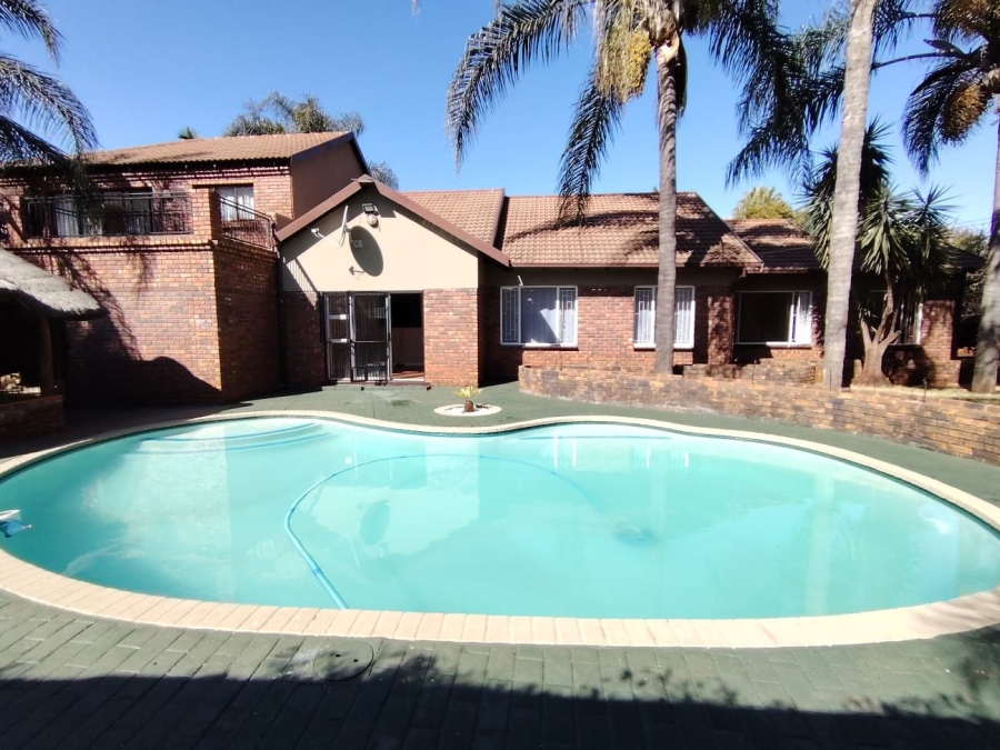 3 Bedroom Property for Sale in Theresa Park Gauteng