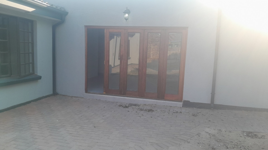 4 Bedroom Property for Sale in Doringkloof Gauteng