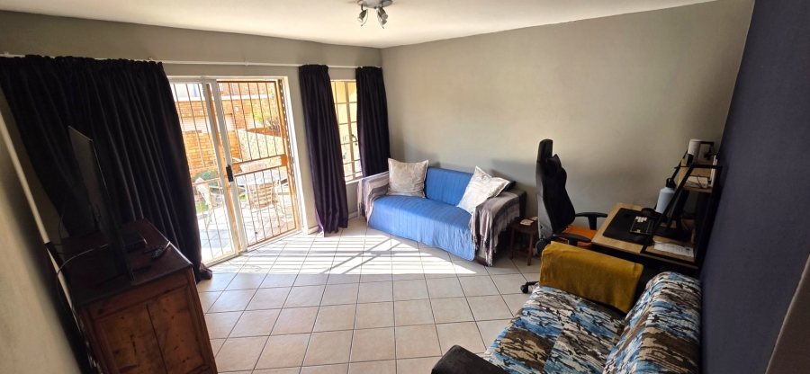 2 Bedroom Property for Sale in Amberfield Gauteng