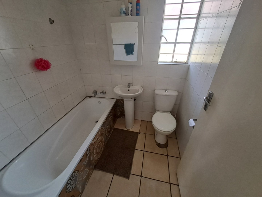 3 Bedroom Property for Sale in Roodepoort West Gauteng