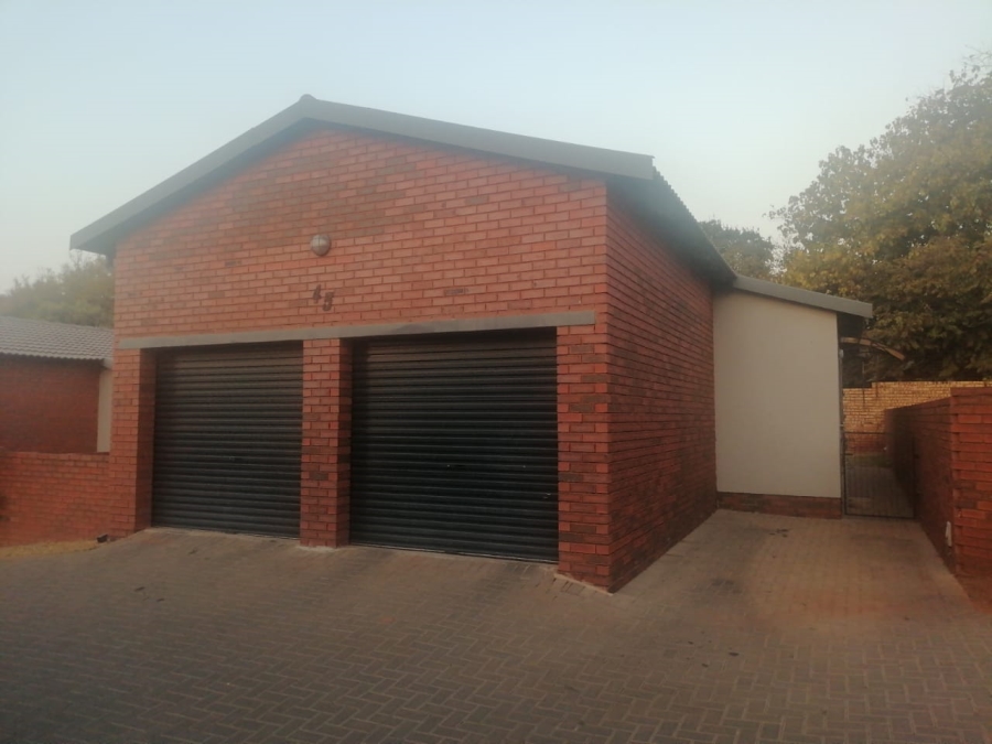 2 Bedroom Property for Sale in Amandasig Gauteng