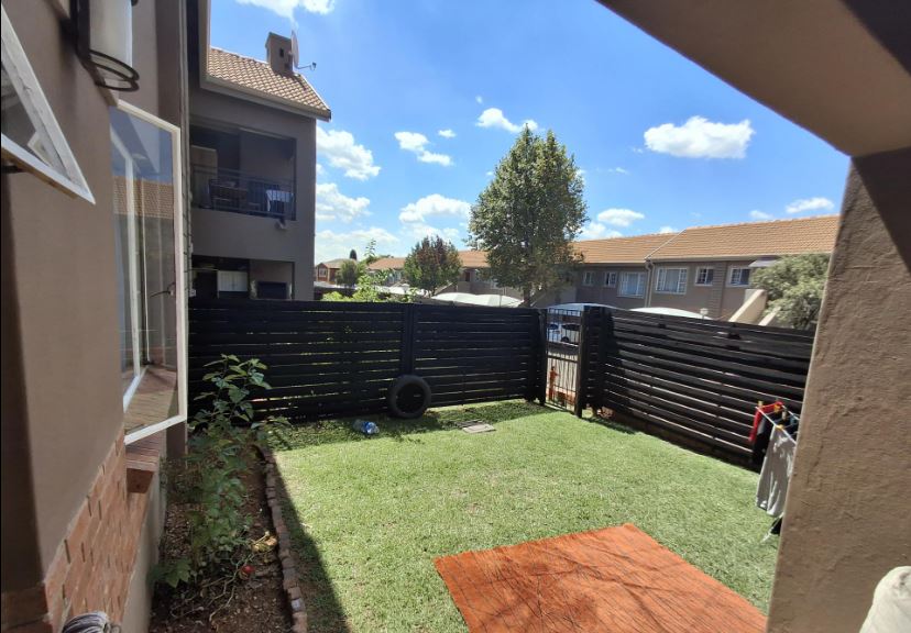 2 Bedroom Property for Sale in Rynfield Gauteng