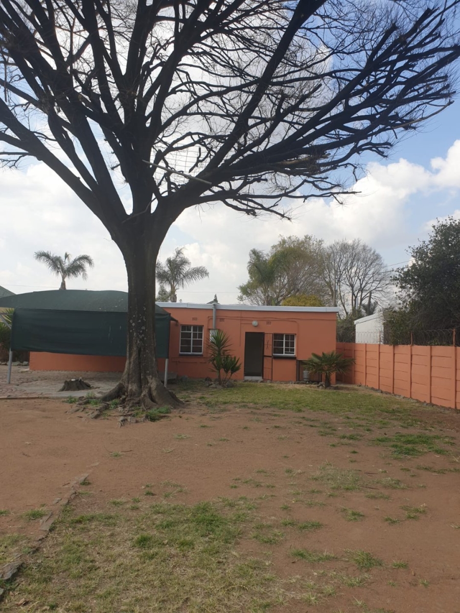 To Let 3 Bedroom Property for Rent in Airfield Gauteng