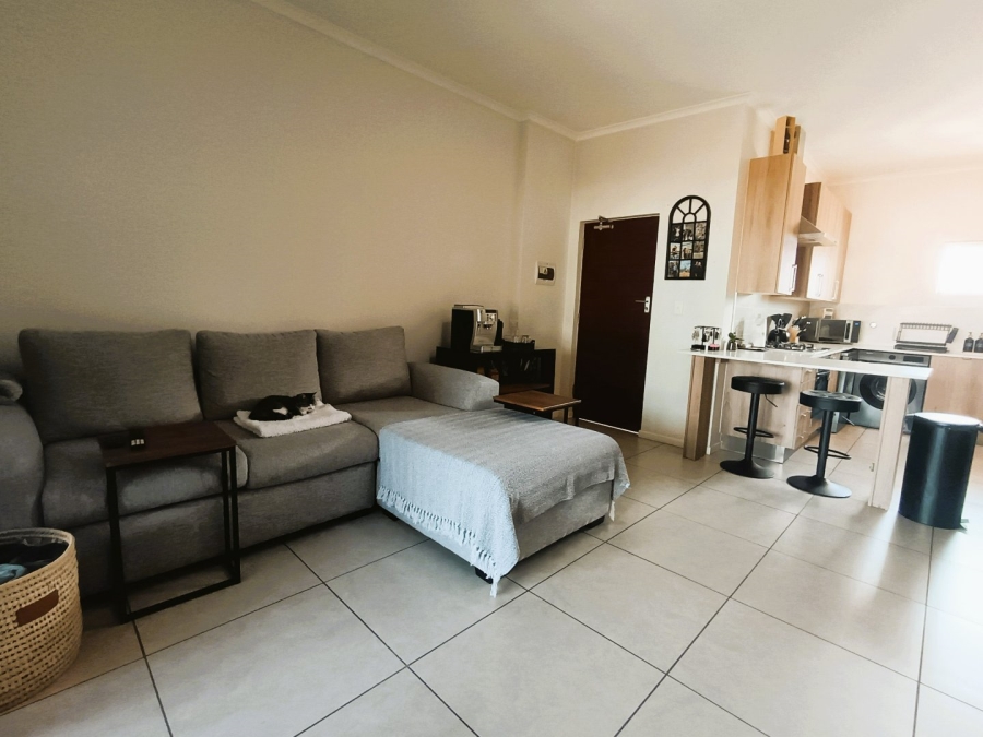 To Let 2 Bedroom Property for Rent in Irene Farm Villages Gauteng