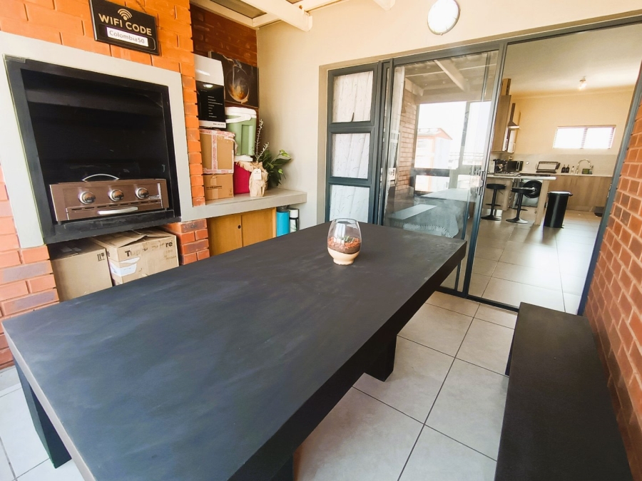 To Let 2 Bedroom Property for Rent in Irene Farm Villages Gauteng