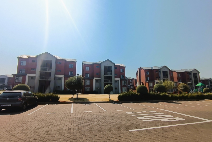 To Let 2 Bedroom Property for Rent in Irene Farm Villages Gauteng