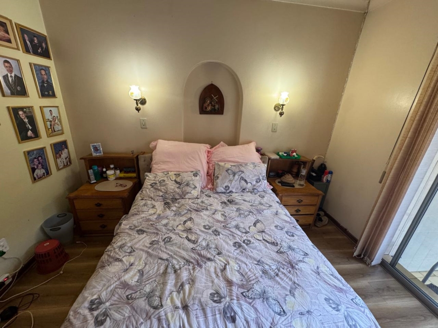 4 Bedroom Property for Sale in Eldoraigne Gauteng