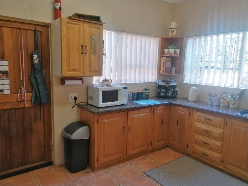 4 Bedroom Property for Sale in Garsfontein Gauteng