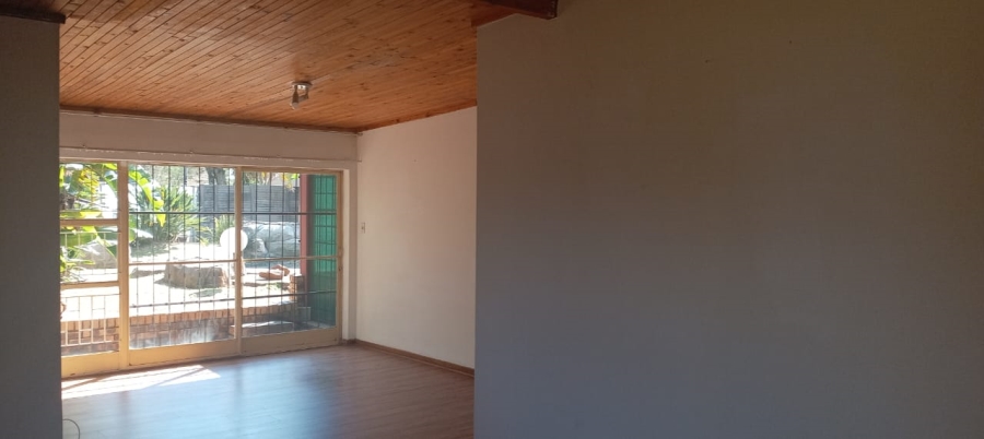 4 Bedroom Property for Sale in Garsfontein Gauteng