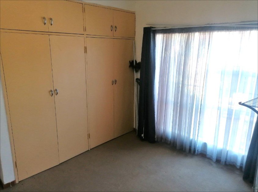 4 Bedroom Property for Sale in Garsfontein Gauteng