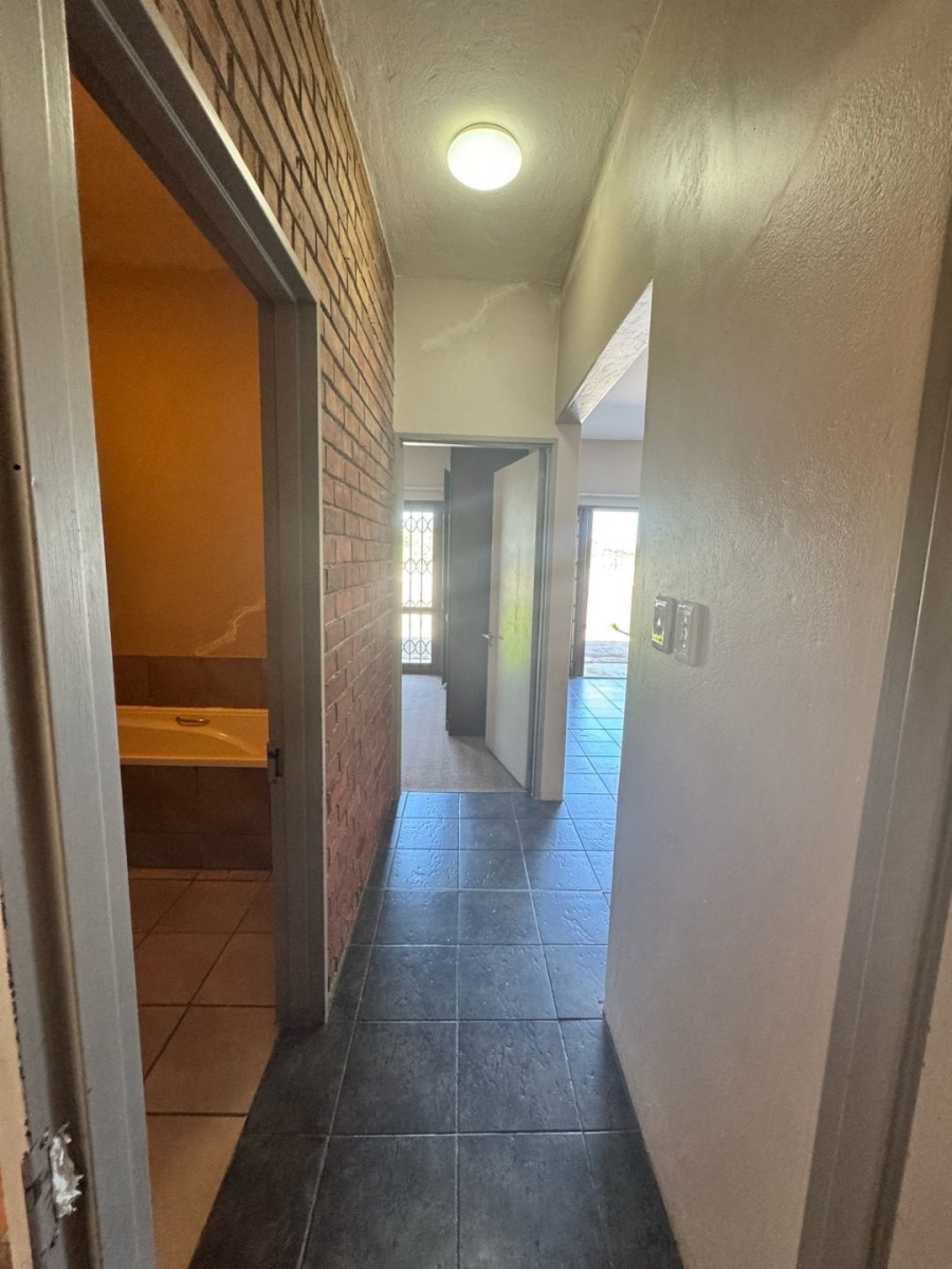 2 Bedroom Property for Sale in Carlswald Gauteng