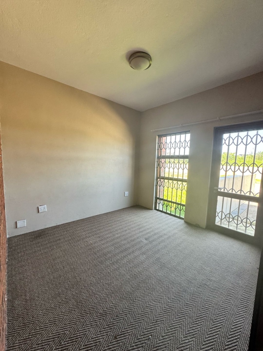 2 Bedroom Property for Sale in Carlswald Gauteng