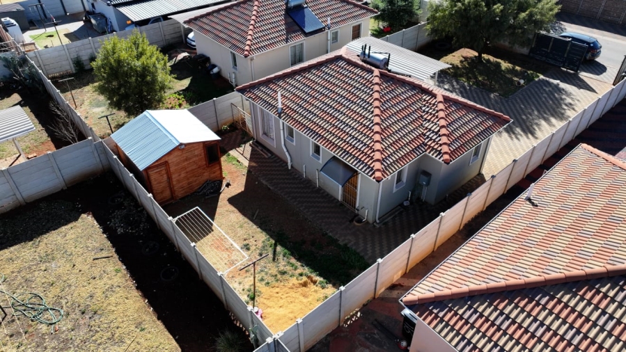 2 Bedroom Property for Sale in Sky City Gauteng