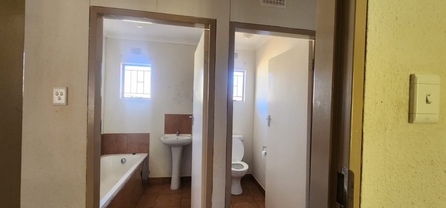 2 Bedroom Property for Sale in Sky City Gauteng