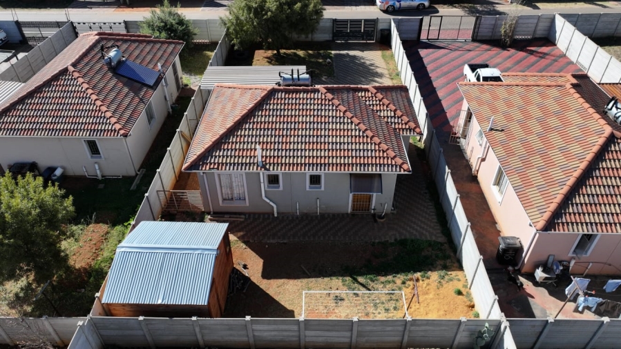 2 Bedroom Property for Sale in Sky City Gauteng