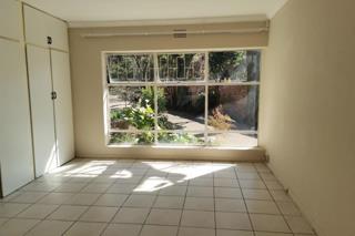 To Let 4 Bedroom Property for Rent in Morehill Gauteng