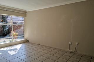 To Let 4 Bedroom Property for Rent in Morehill Gauteng