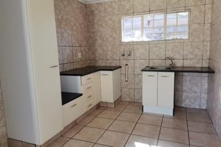 To Let 4 Bedroom Property for Rent in Morehill Gauteng