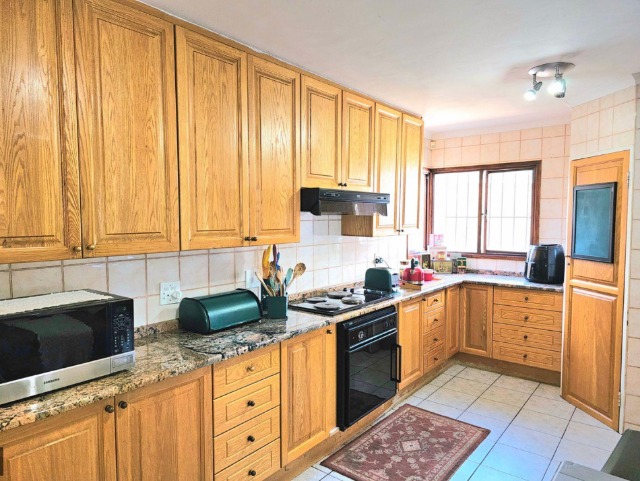 To Let 4 Bedroom Property for Rent in Monument Park Gauteng