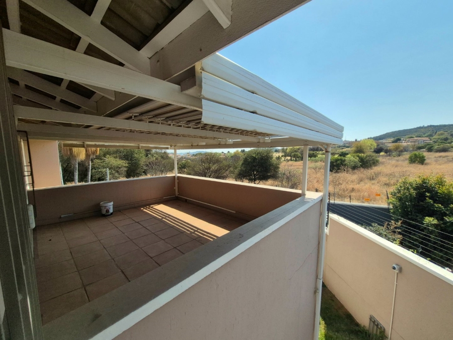 To Let 4 Bedroom Property for Rent in Monument Park Gauteng