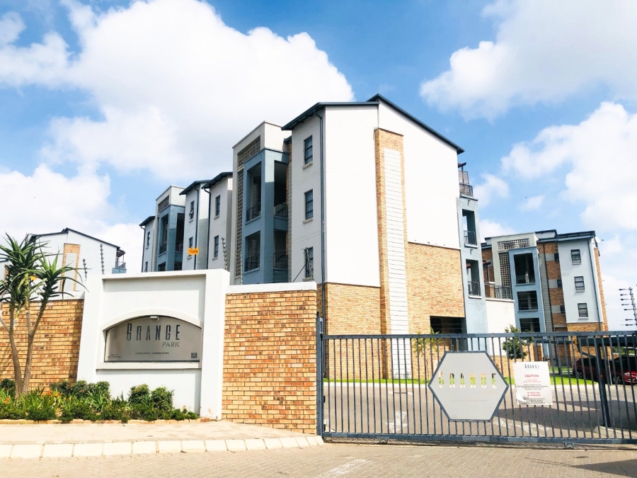 2 Bedroom Property for Sale in Barbeque Downs Gauteng