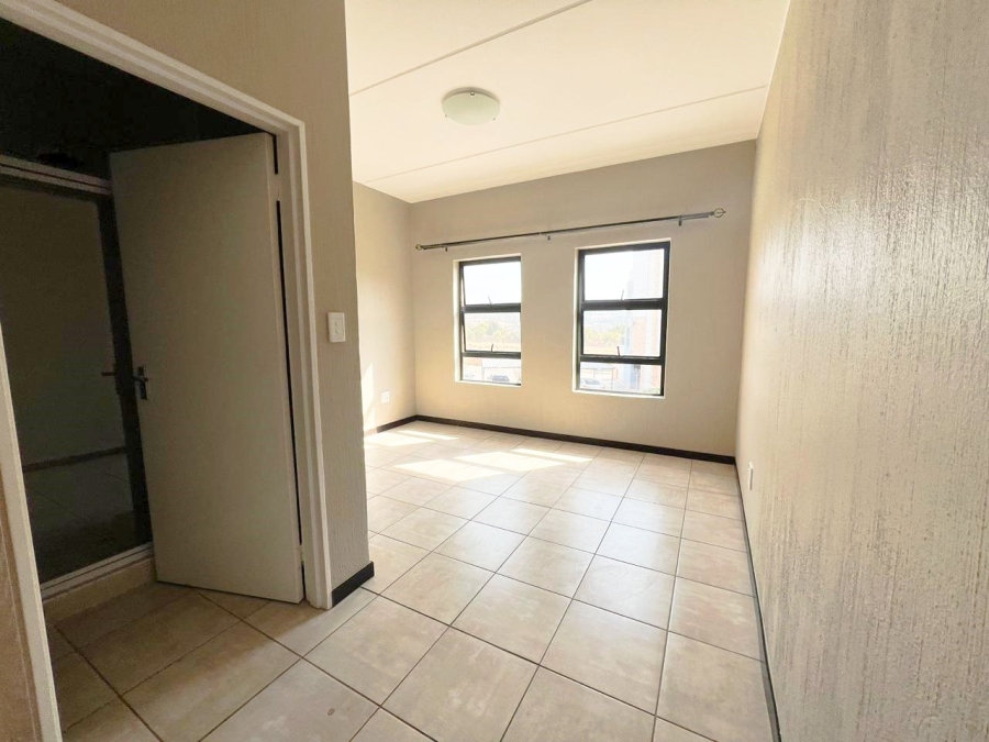 2 Bedroom Property for Sale in Barbeque Downs Gauteng