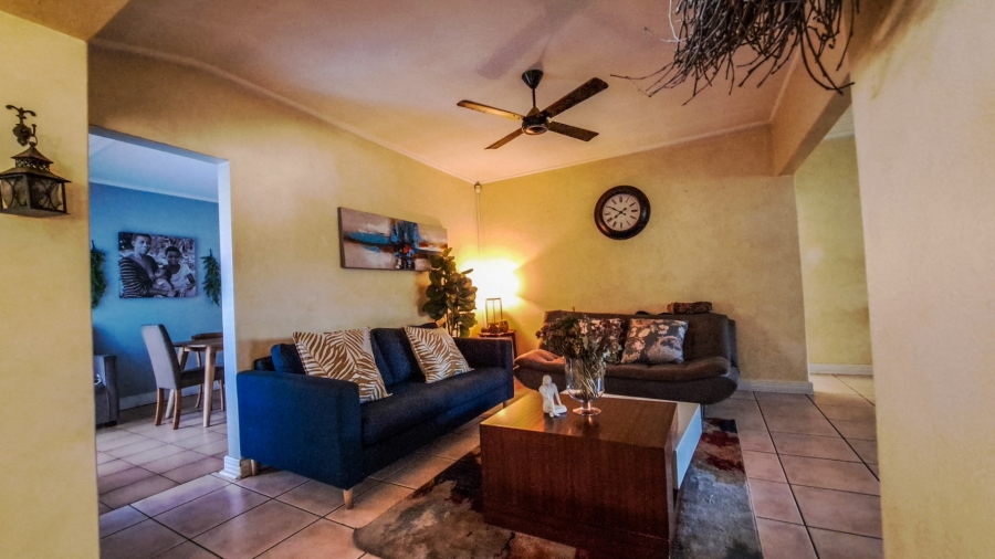 4 Bedroom Property for Sale in Vanderbijlpark SW 1 Gauteng